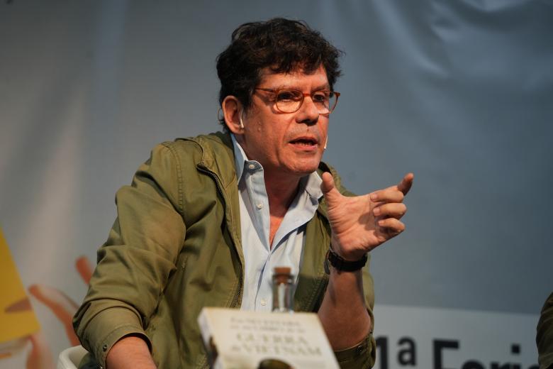 El libro de Álvaro García de Luján ha sido presentado por Antonio Cuesta, editor de Almuzara, y Rafael González, de La Voz de Córdoba