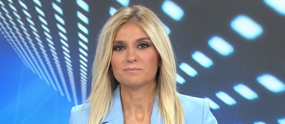 Sandra Golpe es la presentadora de Antena 3 Noticias 1