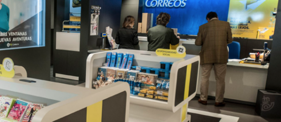 Correos ha renovado sus oficinas y los servicios que pueden realizarse en ellas con más productos y servicios