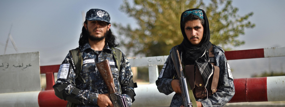 Soldados talibanes, foto de archivo