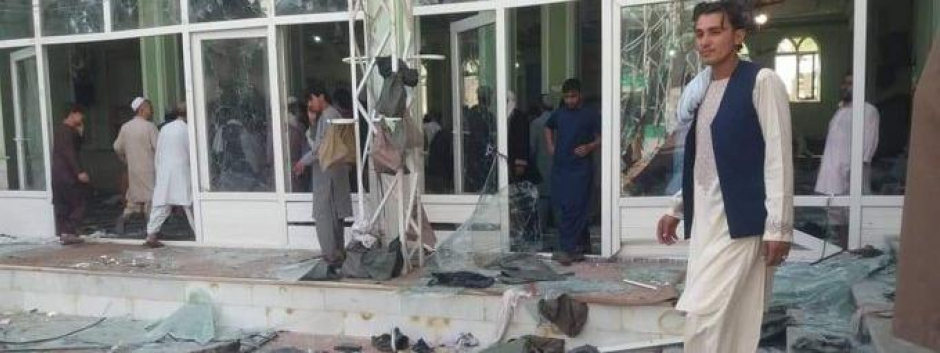 Exterior de la mezquita donde ocurrió el atentado de hoy.