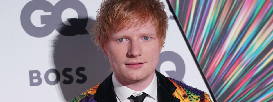 Ed Sheeran en los premios GQ 2021