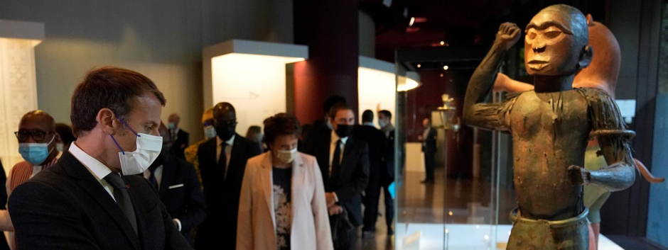 El presidente de Francia, Emmanuel Macron, en el Museo Quai Branly de París