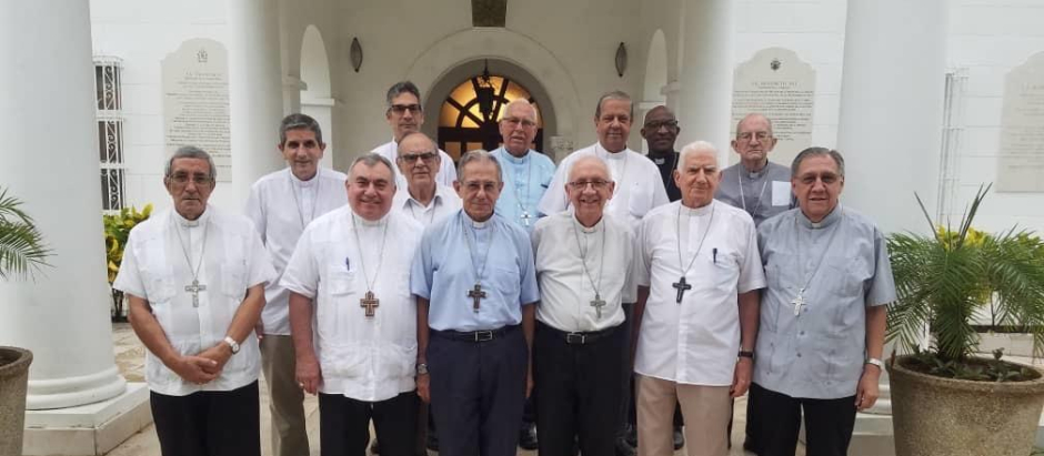 Miembros de la Conferencia de Obispos Católicos de Cuba