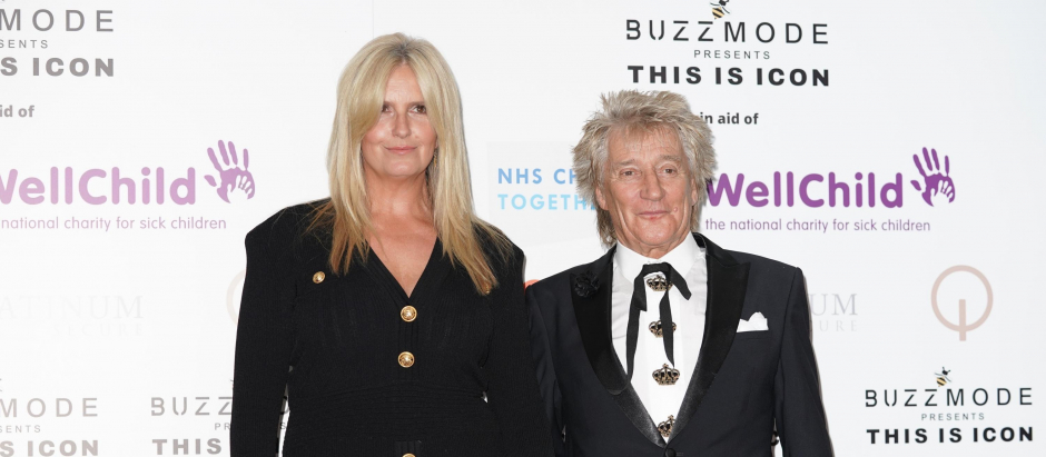 Former model Penny Lancaster and singer Rod Stewart arriving for the ICON Ball fashion event in London on September 17, 2021.
