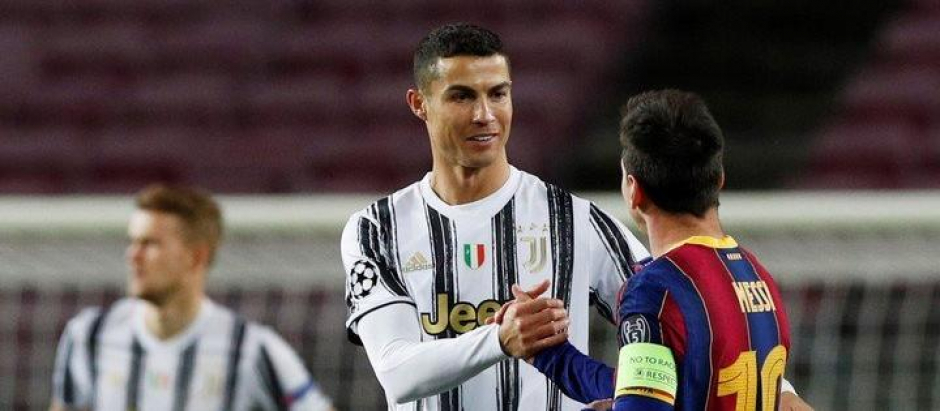 Ronaldo y Messi forman parte del once del año 2021 de la IFFHS