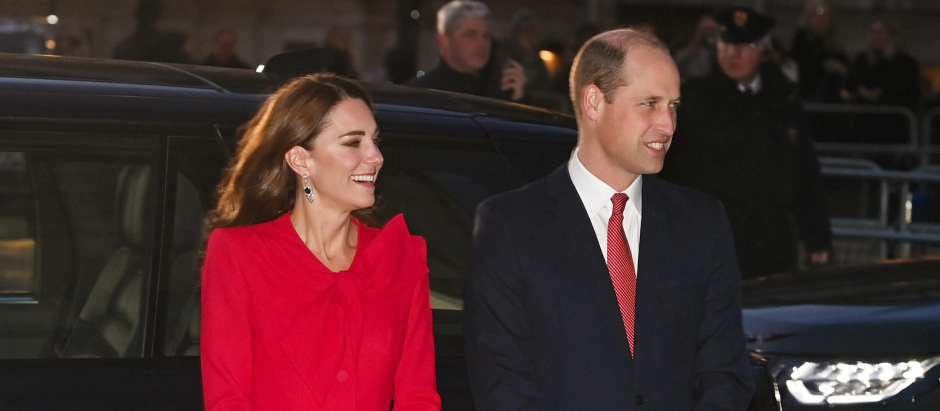 Members of the Royal Family attend "Together At Christmas" Community Carol Service at Westminster Abbey

Pictured: Catherine,Duchess of Cambridge and Prince William,Duke of Cambridge