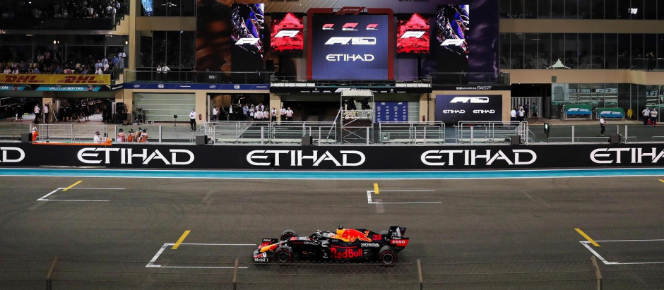 Max Verstappen ha sorprendido a su rival, Hamilton, en la clasificación del GP Abu Dabi