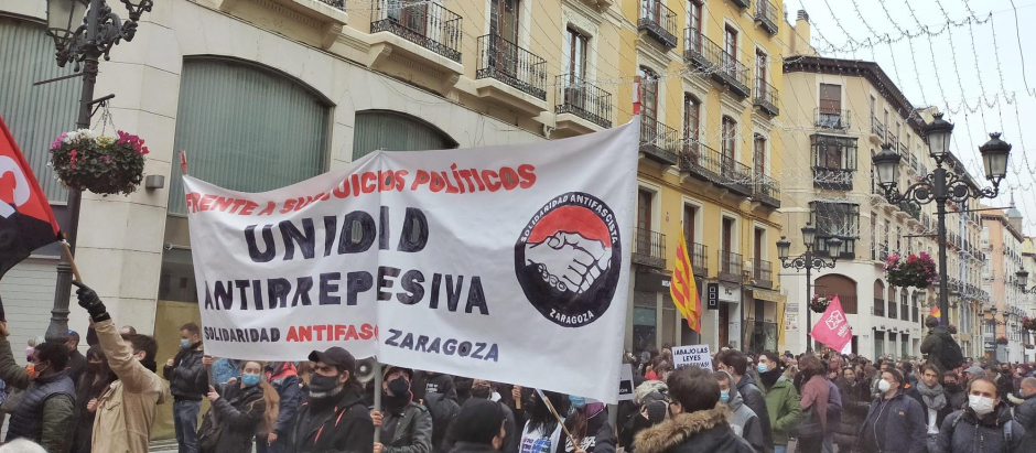 Manifestación a favor de la liberación de los seis 'antifascistas' de Zaragoza