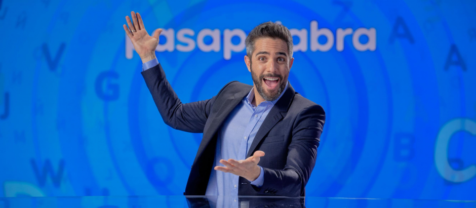 Roberto Leal presenta cada tarde Pasapalabra en Antena 3