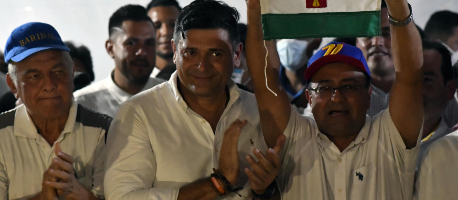 El opositor Sergio Garrido celebra su victoria en las elecciones del Estado de Barinas