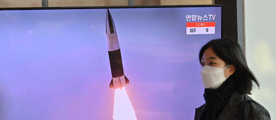 Imágenes de archivo de una prueba de misiles de Corea del Norte