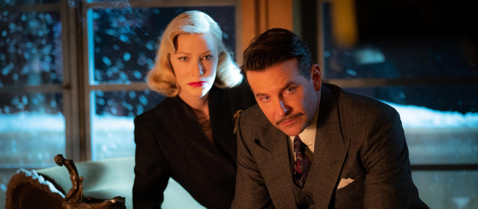 Cate Blanchett y Bradley Cooper protagonizan El callejón de las almas perdidas