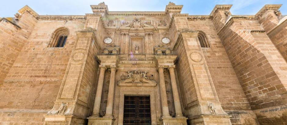 Fachada de la catedral de la Encarnación, en Almería