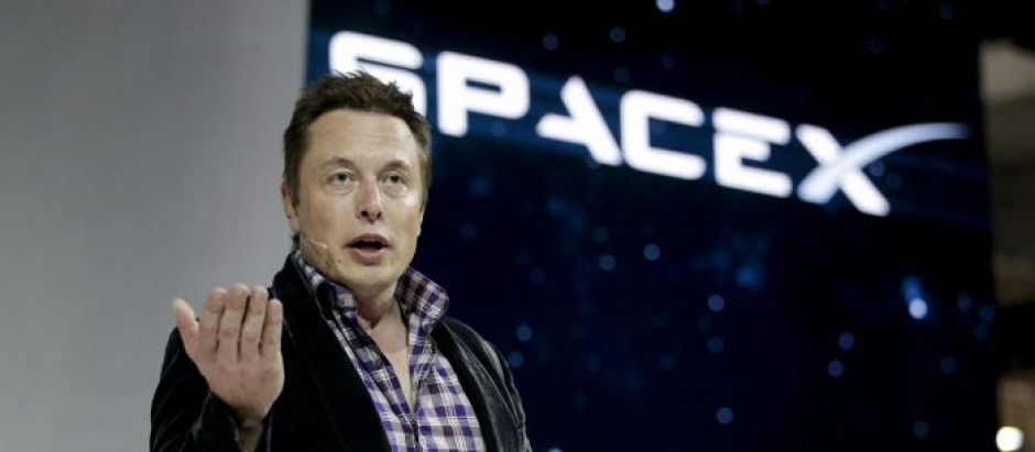 Elon Musk, cofundador de PayPal, SpaceX, Hyperloop, SolarCity, The Boring Company, Neuralink y OpenAI.