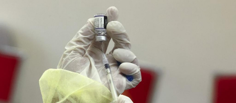 Sanidad sigue apostando por la vacunación como mejor medida frente a ómicron