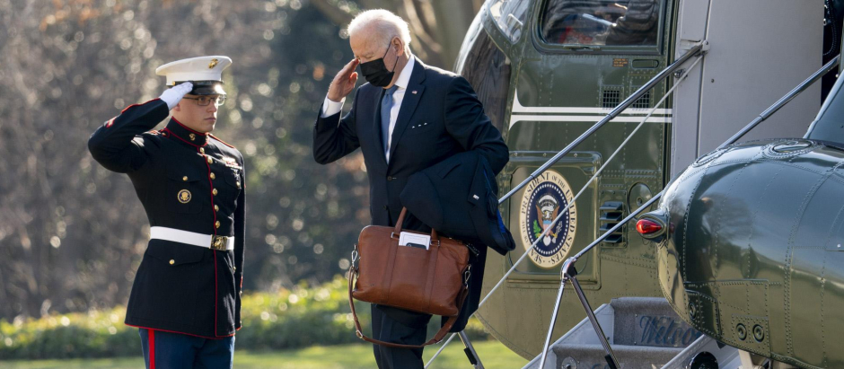Joe Biden, ayer, llega a la Casa Blanca