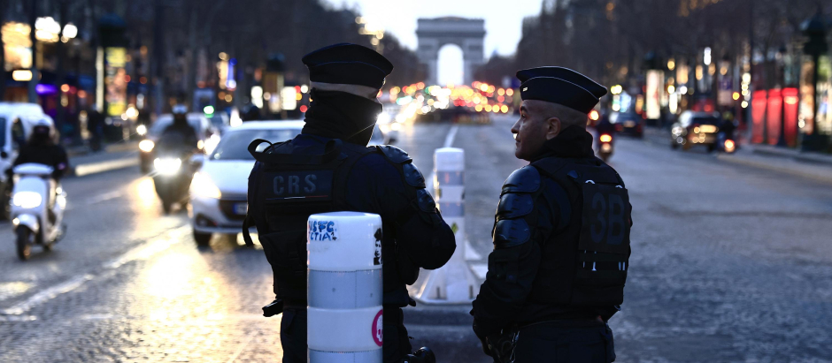 Más de 7.200 agentes se han desplegado en la capital francesa