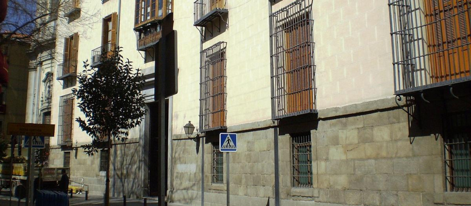 Fachada del palacio arzobispal de Madrid