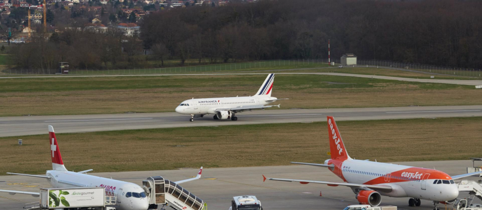 Un avión de Air France aterriza en el aeropuerto de Ginebra