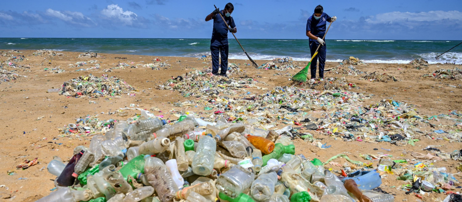 Menos del 10 % del plástico que se produce en el mundo es reciclado