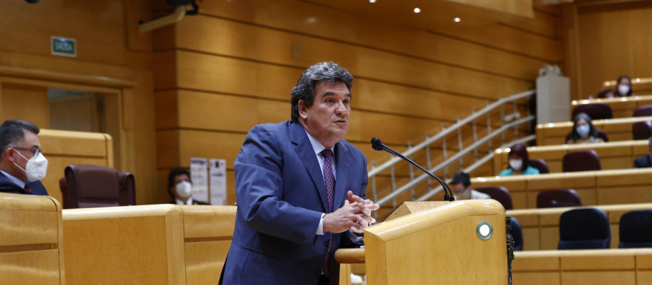 El ministro de Inclusión, Seguridad Social y Migraciones, José Luis Escrivá, el pasado mayo