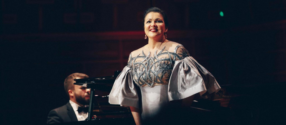 Anna Netrebko recibiendo el Polar Music Prize en el Konserthuset Stockholm