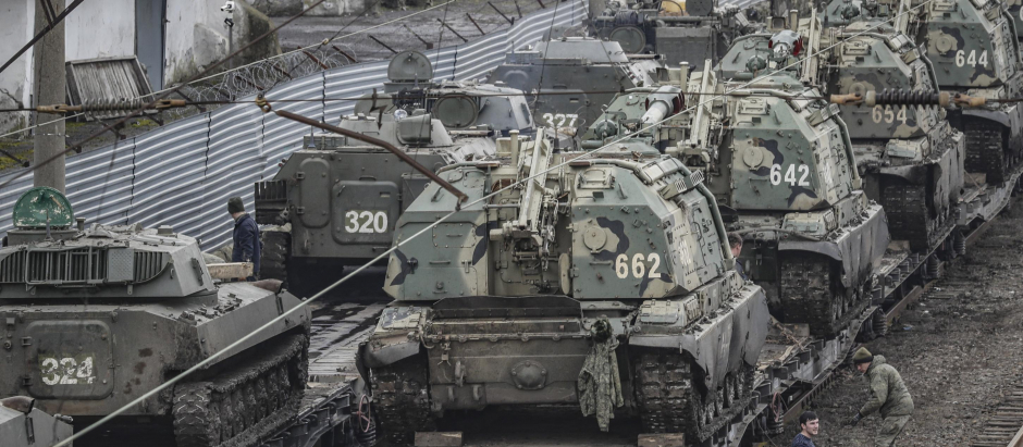Columna tanques Rusia Ucrania