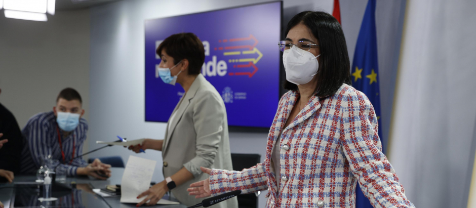 Carolina Darias e Isabel Rodríguez tras el Consejo de Ministros