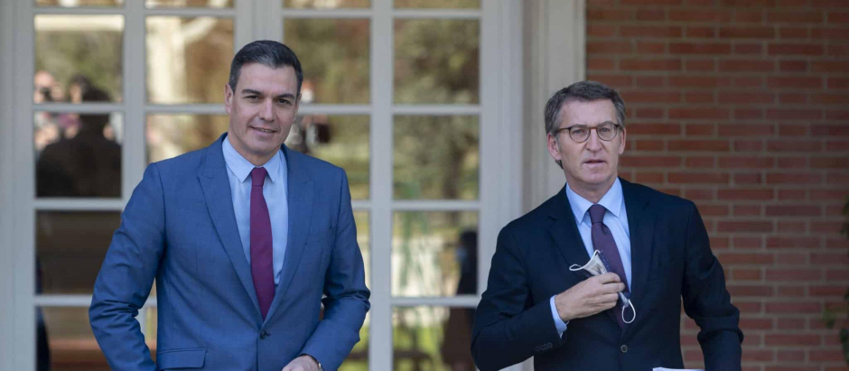 Sánchez y Feijóo durante su pasada reunión en La Moncloa