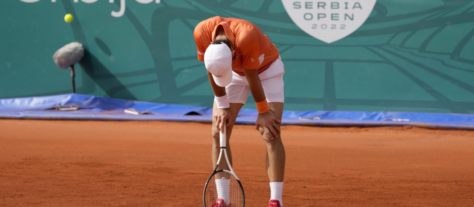 Novak Djokovic durante la final del Open de Serbia