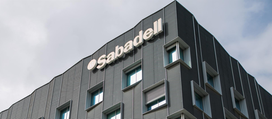 El beneficio neto atribuido del Sabadell se sitúa en los 194 millones de euros