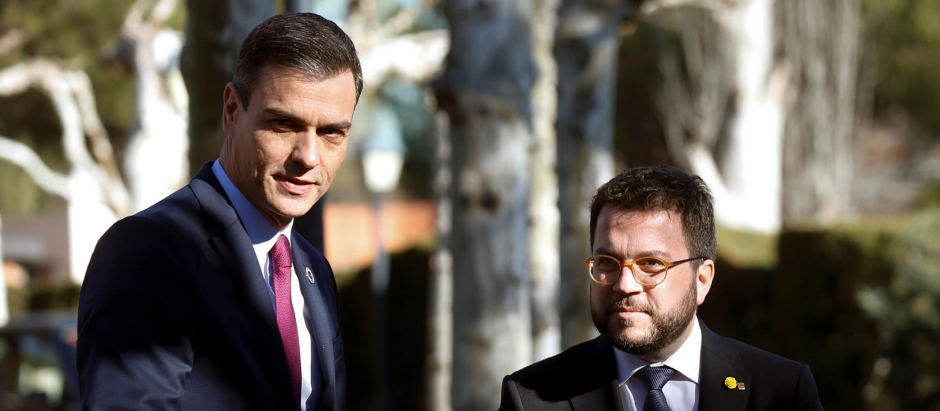 Pedro Sánchez y Pere Aragonès, en una visita del Gobierno de la Generalitat a la Moncloa