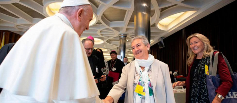 María Luisa Berzosa, junto al Papa Francisco