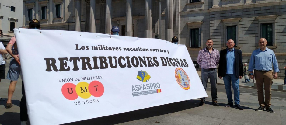Las asociaciones militares han anunciado la manifestación a las puertas del Congreso de los Diputados
