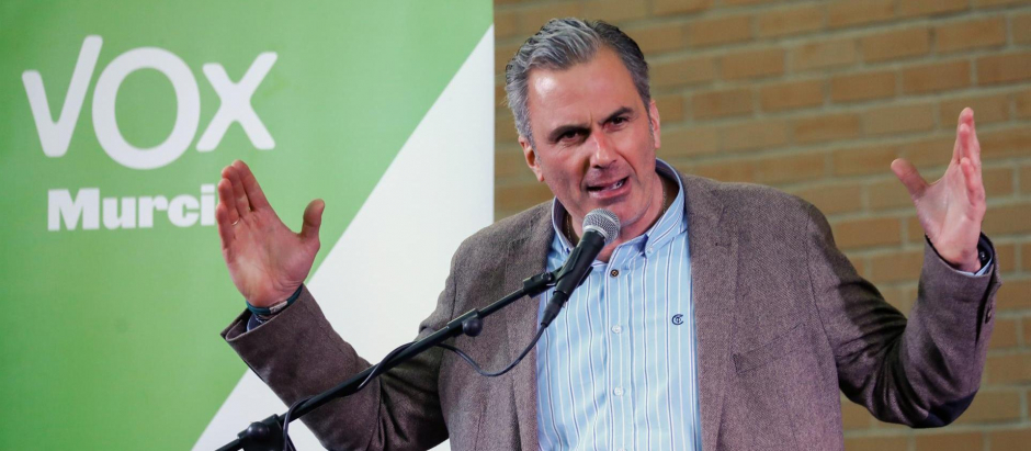 El portavoz de Vox en el Ayuntamiento de Madrid, Ortega Smith, ya ha introducido la precampaña electoral a falta de un año