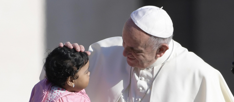 El Papa Francisco alienta a las familias a participar en el Encuentro Mundial de Roma