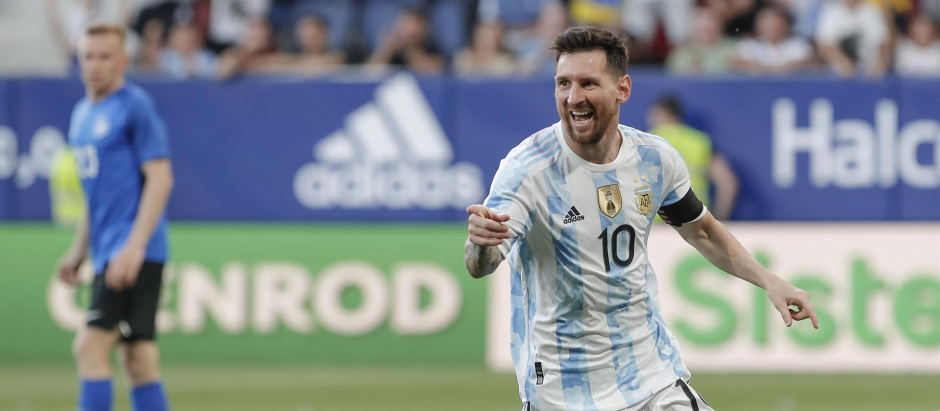 Messi, en el Argentina - Estonia jugado en Pamplona.