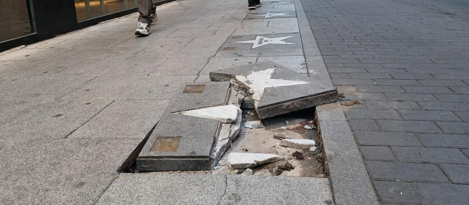 La estrella de Penélope Cruz en la calle de Martín de los Heros, en Madrid, ha sido objeto de un acto de vandalismo