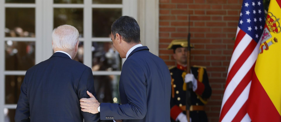 El presidente de los Estados Unidos, Joe Biden, llega a la Moncloa para un encuentro con Pedro Sánchez