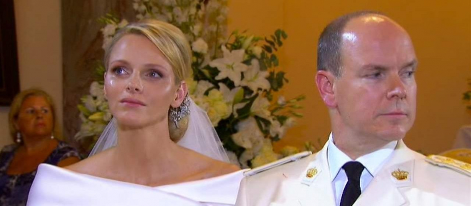 Alberto y Charlene de Mónaco, el día de su boda el 1 de julio de 2001