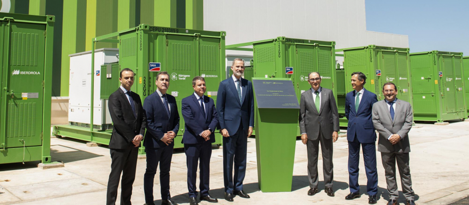 Imagen de la inauguración de la planta de hidrógeno verde de Iberdrola en Puertollano