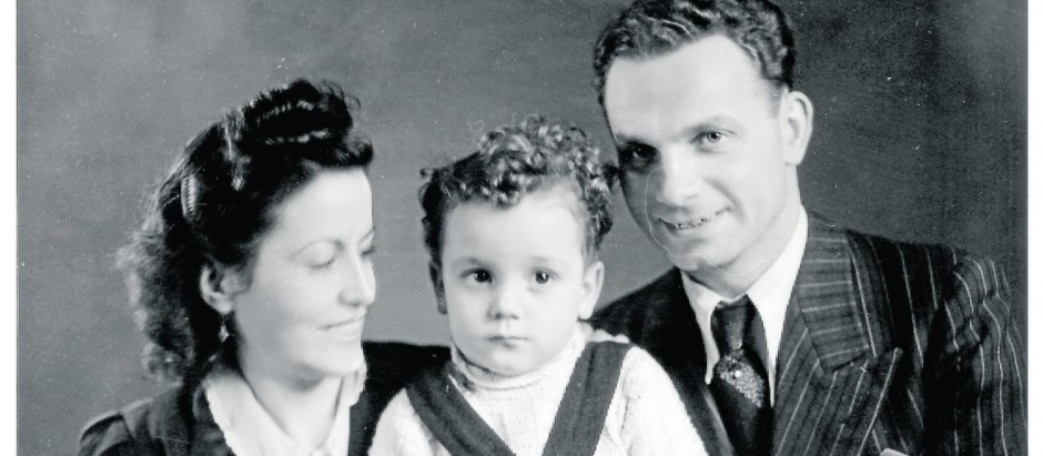 Margarita Ferrer y Rudolf Friemel con su hijo Eduard