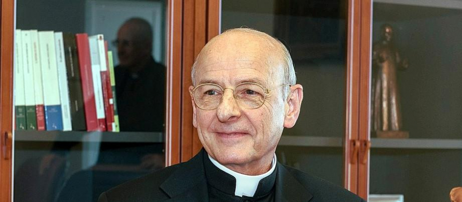 Monseñor Fernando Ocariz