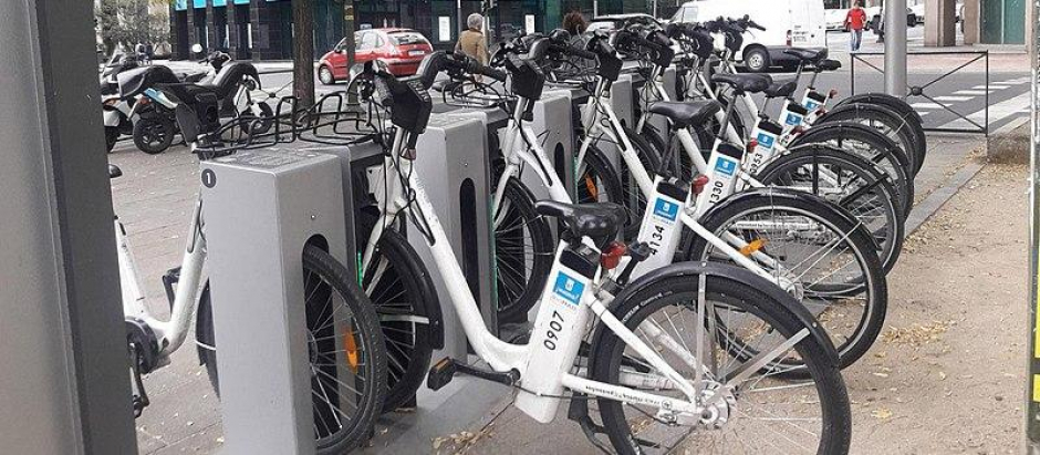 Servicio público de bicicleta eléctrica de la ciudad de Madrid