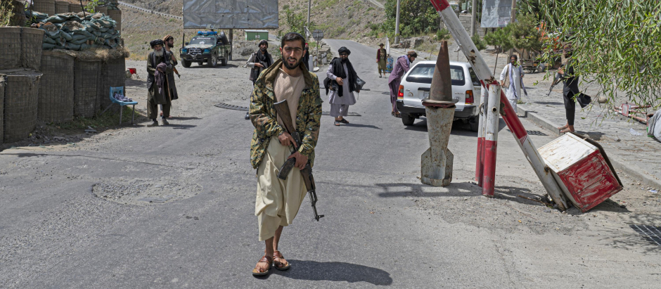Checpoint talibán Afganistán