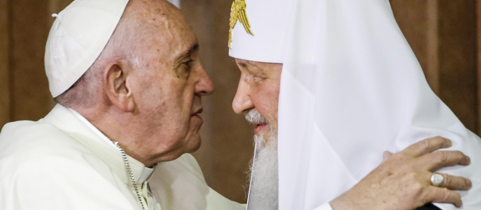 FILE ‚Äî In this Friday, Feb. 12, 2016 file photo, Pope Francis, left, reaches to embrace Russian Orthodox Patriarch Kirill after signing a joint declaration at the Jose Marti International airport in Havana, Cuba.  Pope Francis hasn‚Äôt made much of a diplomatic mark in Russia‚Äôs war in Ukraine as his appeals for an Orthodox Easter truce went unheeded and a planned meeting with the head of the Russian Orthodox Church was canceled. (AP Photo/Gregorio Borgia, Pool)