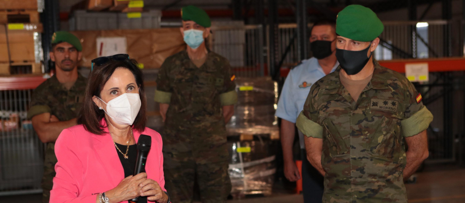 La ministra Robles ha iniciado esta semana una intensa agenda de visitar a centros militares