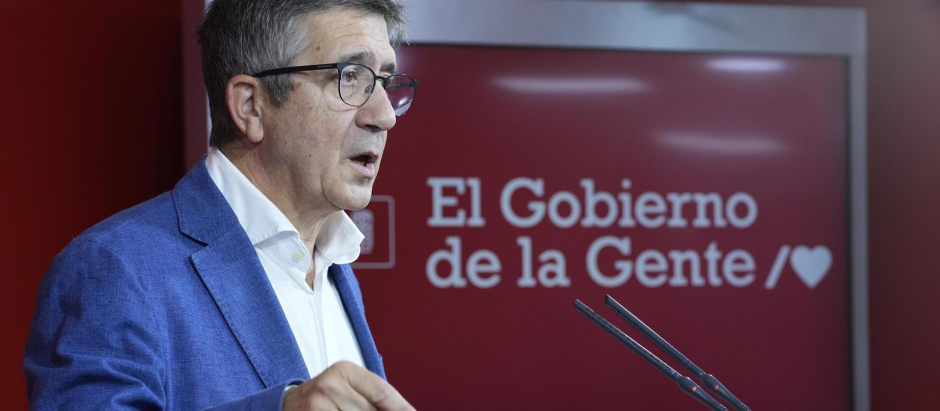 Patxi López se desmarca de las declaraciones de Trujillo sobre Ceuta y Melilla