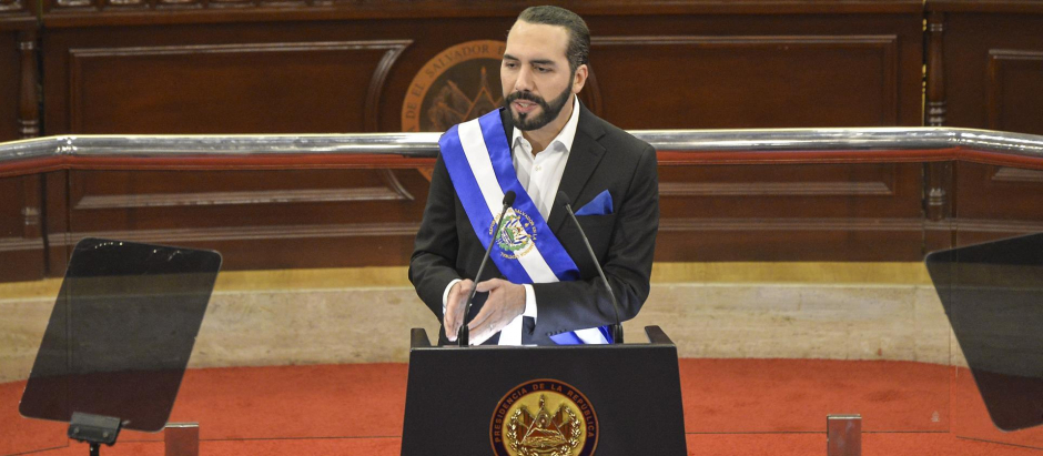 Nayib Bukele, presidente de El Salvador, sigue apostando por el bitcoin